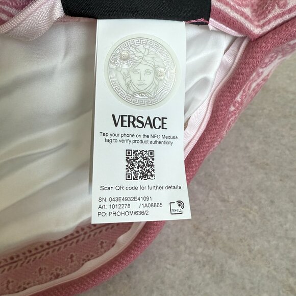 Versace Medusa Print Wool/Cashmere Pink Pillow Cushion, large, New Made in Italy - Picture 6 of 12